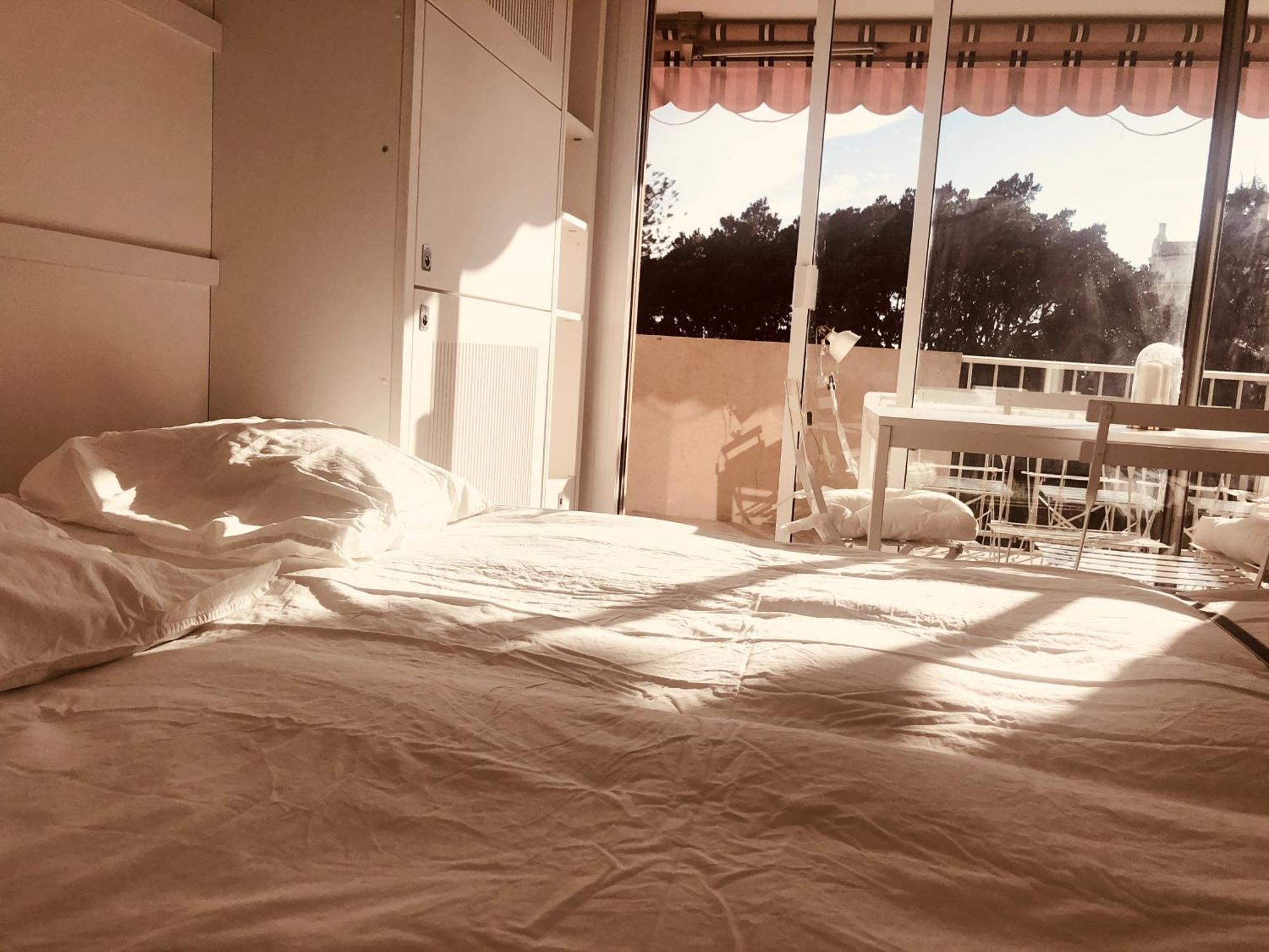 Apartment Seaside With Terrasse In Garavan Menton
